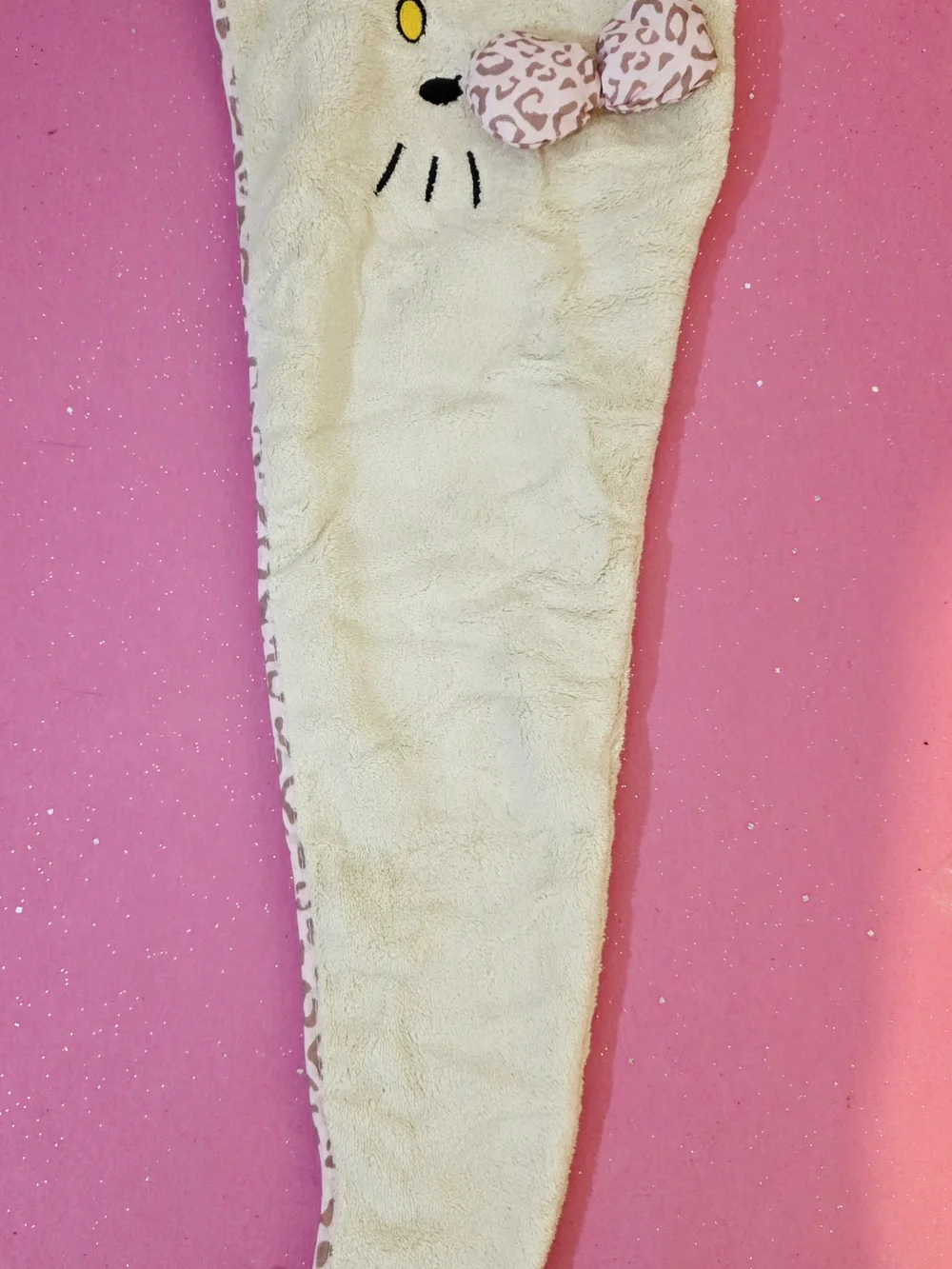 Hello Kitty Plush Hair Towel With Pink Leopard Print Bow